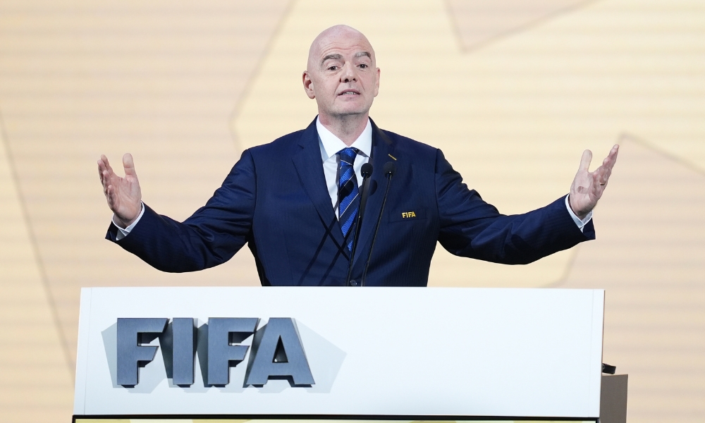 的受伤给球 的受伤给球